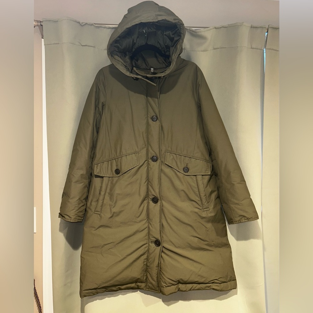 Muji Puffy Long Winter Coat Army Green Size Small